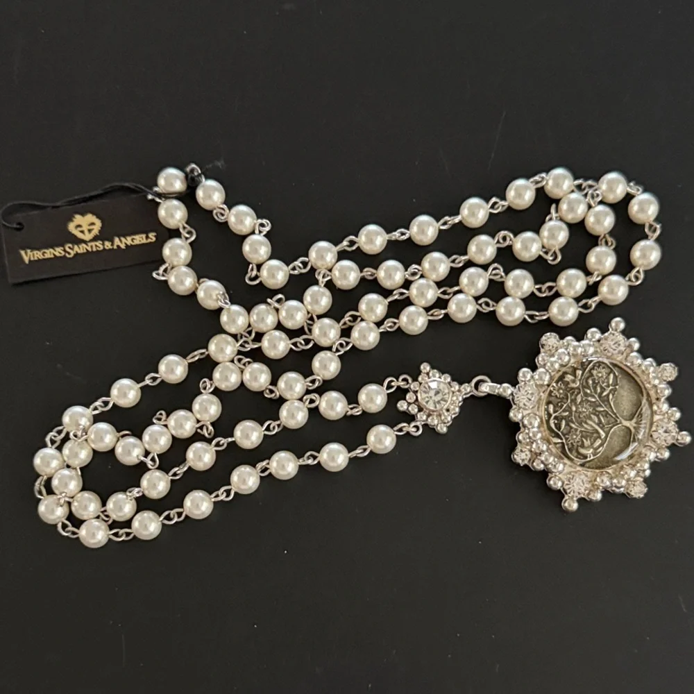 VSA EVITA CLOISTER TREE OF LIFE WITH PEARL BEADED NECKLACE - NWT - Picture 5 of 10